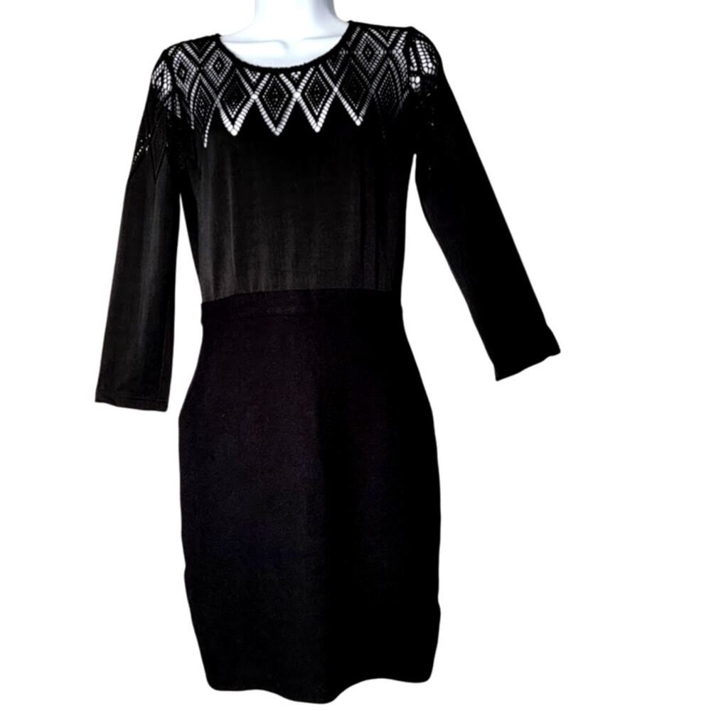 Wow Couture Black Bodycon Dress M | Crochet Lace Neckline V‎ Back Cocktail Party
